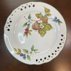 Brunelli “Tiffany” Italian Fruit & Floral Porcelain Plate
